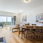Pestana Valley Nature Village Hotel 4*