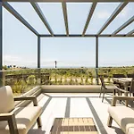 Hotel Pestana Valley Nature Village 4*