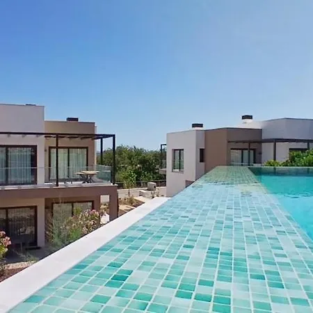 Pestana Valley Nature Village Hotel Carvoeira
